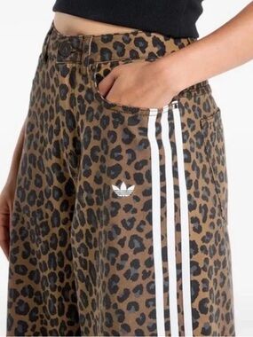 Adidas Women's Brown Leopard-Patterned Bermuda Shorts NWT